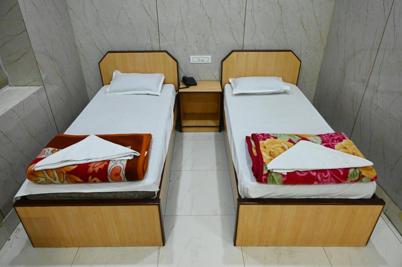 Hotel Komala Vilas Kolkata Eksteriør bilde